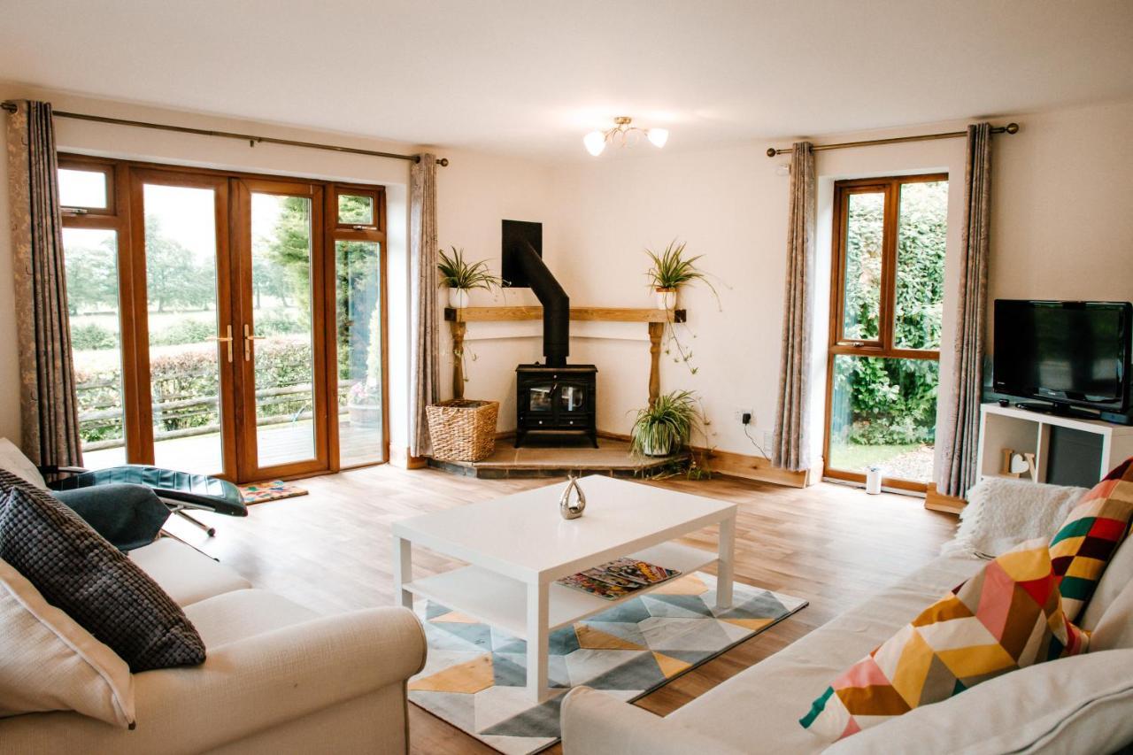 Holly Cottage, 2 Bed House, Sleeps 6 Cleobury Mortimer Экстерьер фото